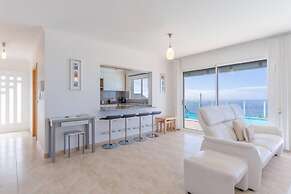 Villa Eldomar 61 in Estreito da Calheta