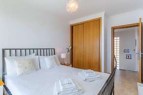 Villa Eldomar 61 in Estreito da Calheta