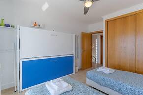 Villa Eldomar 61 in Estreito da Calheta