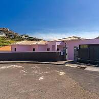 Canhas Views Pool and Barbecue