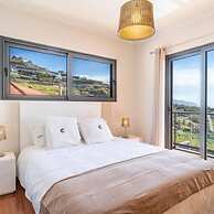 Canhas Views Pool and Barbecue