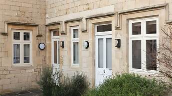 St Catherine s Hospital - Superior Apartment