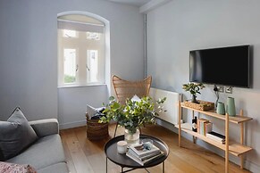 St Catherine s Hospital - Superior Apartment