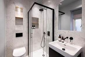 St Catherine s Hospital - Superior Apartment