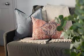 St Catherine s Hospital - Superior Apartment