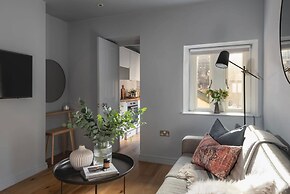 St Catherine s Hospital - Superior Apartment