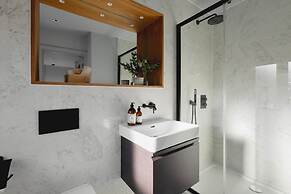 St Catherine s Hospital - Superior Apartment