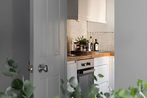 St Catherine s Hospital - Superior Apartment