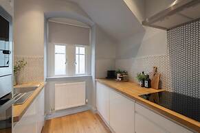 St Catherine s Hospital - Deluxe Apartment