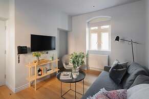 St Catherine s Hospital - Deluxe Apartment