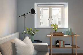 St Catherine s Hospital - Standard King Apartment