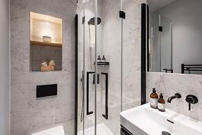 St Catherine s Hospital - Standard King Apartment