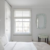 Light-filled Primrose Hill Rooftop Retreat