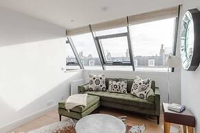 Light-filled Primrose Hill Rooftop Retreat