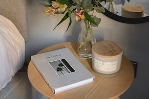 St Catherine s Hospital - Deluxe Apartment