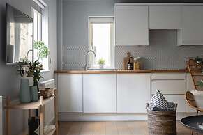 St Catherine s Hospital - Deluxe Apartment