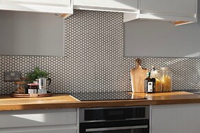 St Catherine s Hospital - Superior Apartment