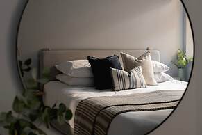 St Catherine s Hospital - Superior Apartment