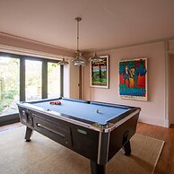 Large Country House in Ashdown Forest