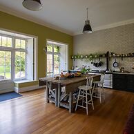 Large Country House in Ashdown Forest