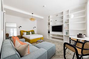 Light-filled Studio With AC - Earl s Court