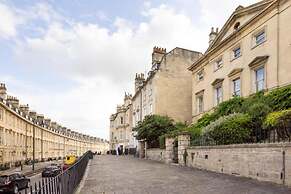 The Admirals House - Central Bath Free Parking
