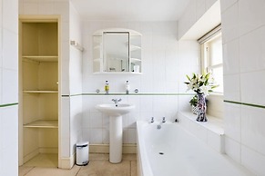 The Admirals House - Central Bath Free Parking