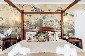 Central Townhouse With Garden Free Parking