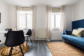 Stylish 2 Bedroom Apartment - Shepherd s Bush