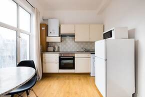 Stylish 1 Bedroom Flat - Shepherds Bush