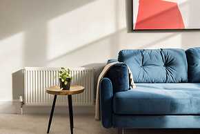Chic Sunlit Earls Court Flat