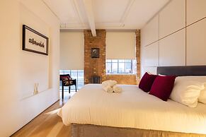 Central Soho Loft With A C Concierge