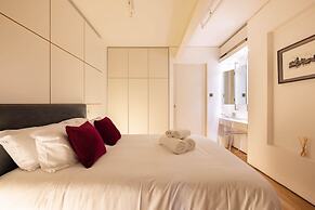 Central Soho Loft With A C Concierge