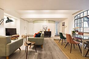 Soho Warehouse Loft With Concierge Lift