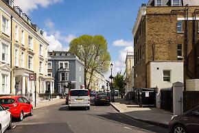 Spacious Apartment With Office Rear Terrace