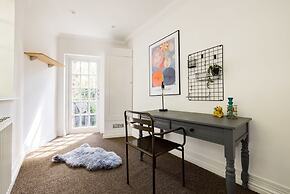 Spacious Apartment With Office Rear Terrace