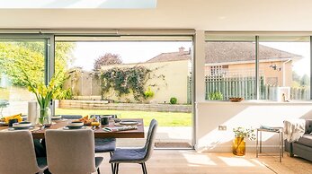 Luxury Home With Garden Gym Roof Terrace