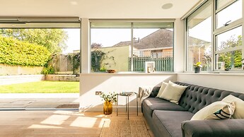 Luxury Home With Garden Gym Roof Terrace