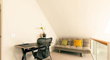 Luxury Home With Garden Gym Roof Terrace