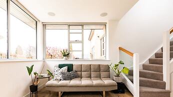 Luxury Home With Garden Gym Roof Terrace