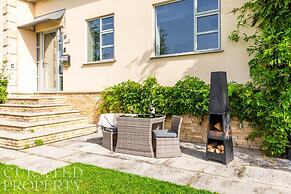 Luxury Home With Garden Gym Roof Terrace