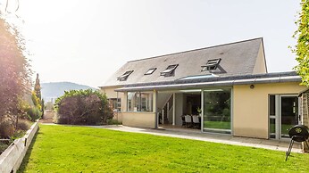 Luxury Home With Garden Gym Roof Terrace