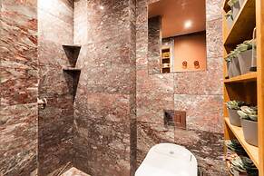 The Circus Apartment With Terrace Free Parking