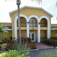 Lovely 3 Bedroom First Floor Condo on Golf Course