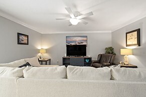 Lovely 3 Bedroom First Floor Condo on Golf Course