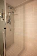 Lovely 3 Bedroom First Floor Condo on Golf Course