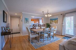 Lovely 3 Bedroom First Floor Condo on Golf Course