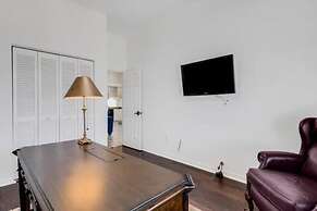 Siesta Key Marvel Pool SPA Deeded Beach Access