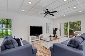 Siesta Key Marvel Pool SPA Deeded Beach Access