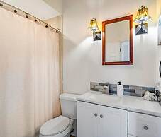 Siesta Key Marvel Pool SPA Deeded Beach Access